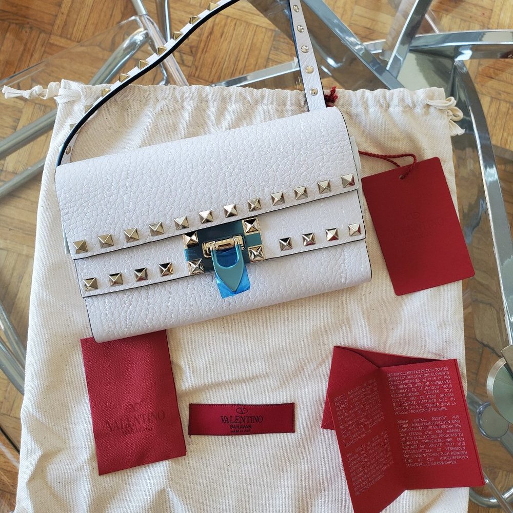 Valentino Garavani Rockstud Crossbody/Belt Bag